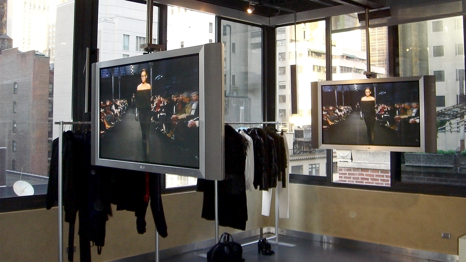 TK.Interim_Photo_Retail_1660x900